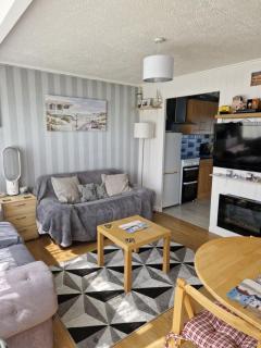 Sundowner D & A Holiday Home - Hemsby - 5