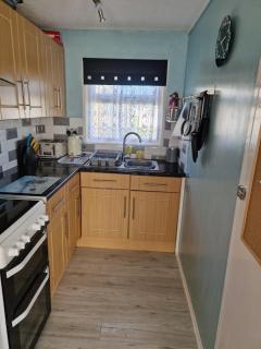 Sundowner D & A Holiday Home - Hemsby - 2