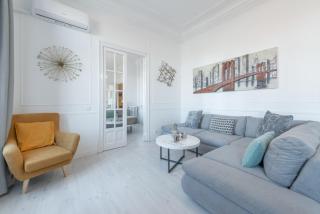 PENTHOUSE deluxe GRANVIA, by MONARO - Madrid - 1