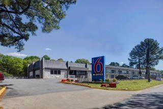 Motel 6 North Little Rock, AR-JFK Blvd - 1