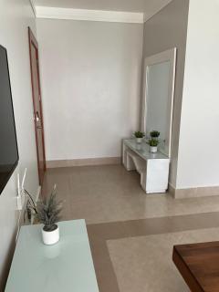 Charming 2 Bedroom Condo - 7