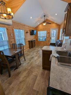 Lake George Escape - Warrensburg - 8