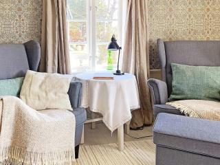 4 person holiday home in MARIESTAD-By Traum - 2
