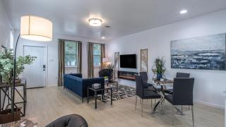 Vibrant Blue Luxury Apartment 2316 - New Orleans - 9