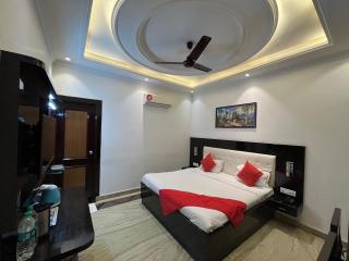 Hotel Marc Royal - Agra - 1