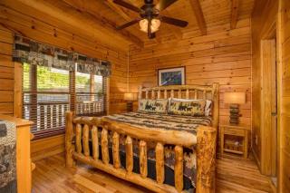 Bentley Lodge - Sevierville - 3