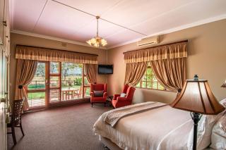 Mooiplaas Guesthouse - Oudtshoorn - 5