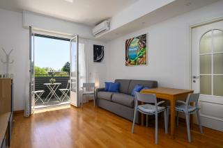 Inganni Charme Apartment - 0