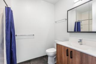 Central Sq Studio w Doorman nr T Stop BOS-368 - 2