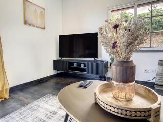 Casa DaSa by LovelyStay - 1