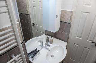 Magpie Apartment - Boedapest - 9