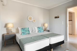 Blue & Indigo Turtles Apartments, Vourvourou #FeelsLikeHome - Vourvourou - 3