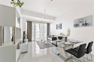 StoneTree - DAMAC Heights 1 BR - Amazing Facilities - Dubai - 9