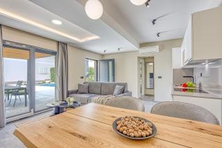 Villa Lana with Private Pool - Kirmenjak - 6