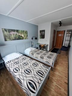 Pesa Hotel - Põlva - 0