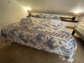 MARE AZZURRO - 1