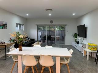 A pleasant & sweet Home - Guildford - 5