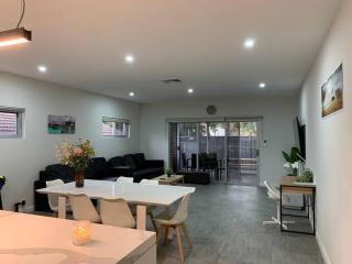 A pleasant & sweet Home - Guildford - 1