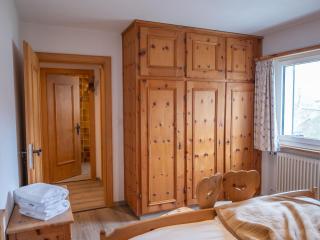 Apartment Chesa Clüs 6 by Interhome - 1