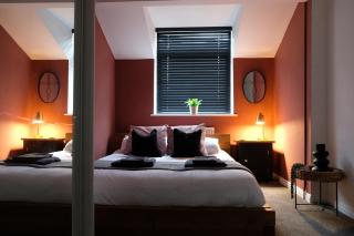 Cosy Chester home - 0.6 miles from the centre - 0