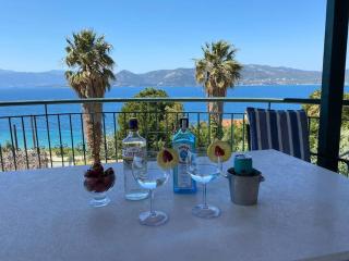 2 bedroom Palm Retreat sea & mountain view - 0
