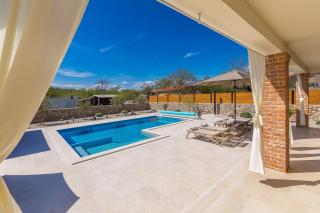 Villa QUERCUS - Krk - 1