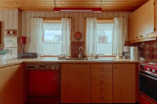 3-Bedroom Home in Eiði - - 4