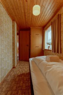 3-Bedroom Home in Eiði - 1