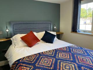 The Mews, Bowness Centre - 1