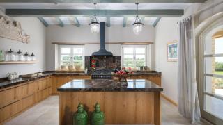 An elegant countryside holiday home in Kanfanar - Ladići - 1