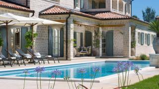 An elegant countryside holiday home in Kanfanar - Ladići - 8