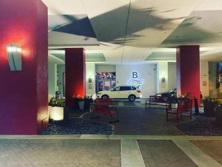 Amazing 1B 1B Apartment With Amazing View! 08A - Hallandale Beach - 9