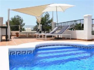 Apartment with private pool - 5