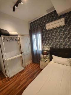 SINGLE ROOMS - Madrid - 6