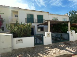 Algarve 4 Bedroom Independent House in Pêra - Pêra - 0