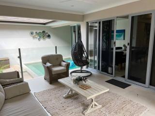 Tropical Villa Hideaway - Yorkeys Knob - 6