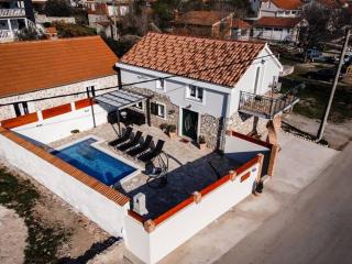 Holiday house La felicità - Gornji Zemunik - 9