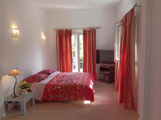 Villa avec piscine et belle vue mer proche des plages et commerces - 9