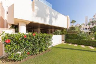 BAHIA DE LA PLATA-Exclusive Seafront Apartment-4Pax - Estepona - 0