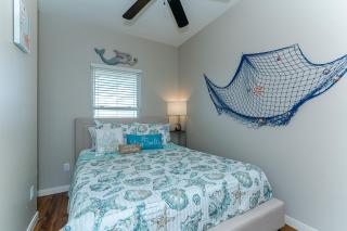 Serenity By the Sea - Great views in Treasure Island - Freeport - 2