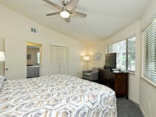 Treetop Bungalow - Community Pool Hot Tub #18 - Lakeway - 1