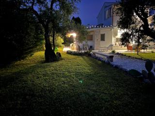 B&B Villa Méditerranée con parking space - Trani - 0