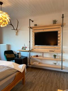 Doppelzimmer mit Bad & Balkon - 6