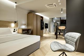 Cama Luxury Suites Kavouri - Atene - 3