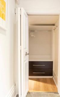 Modern Design Studio - 1