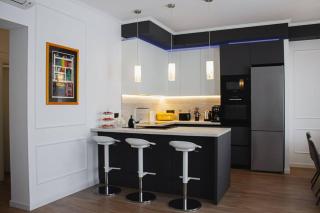 Peacock Apartment - 9