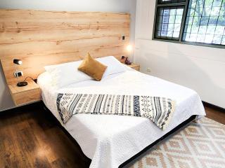 Manila House With Jacuzzi - 5