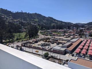 Stunning 5th floor condo w/ scenic view near tran - Cuenca - 4