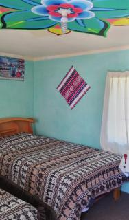 Dawn House - Lago Titicaca - 2