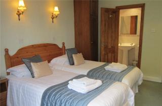 The Old White Lion Hotel - Haworth - 2